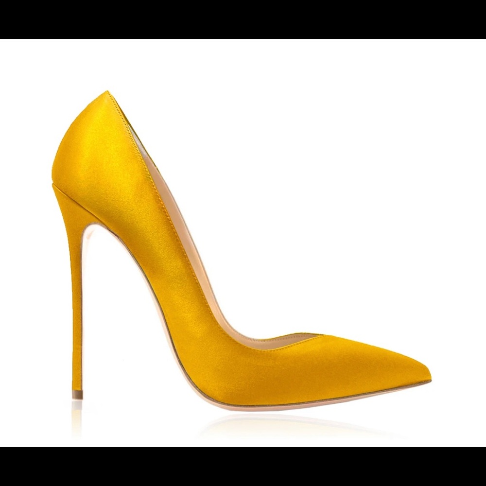 Brand new / never worn satin yellow gold 120mm pumps